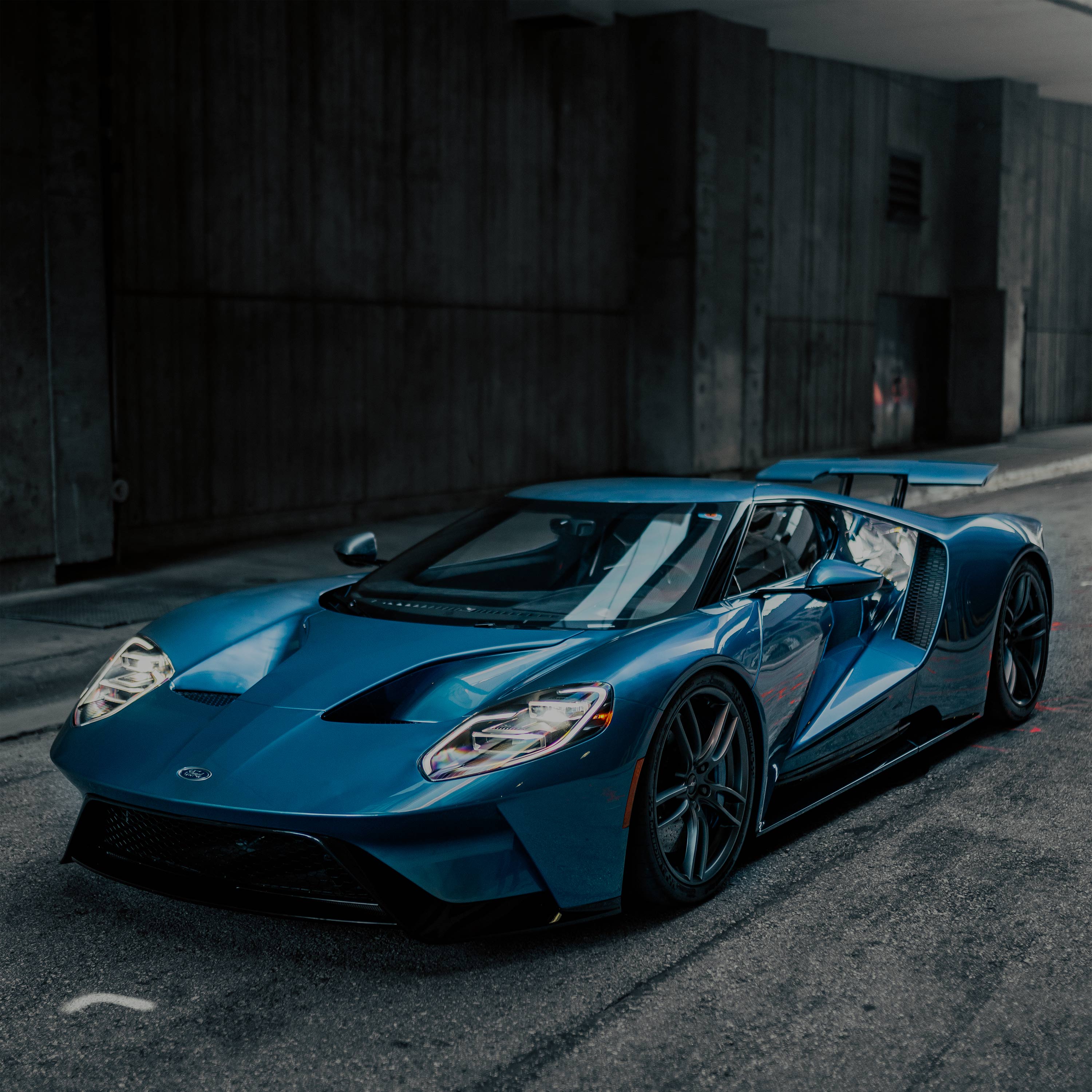 AUTOPRINTS Premium Poster 50x70cm | Ford Motive