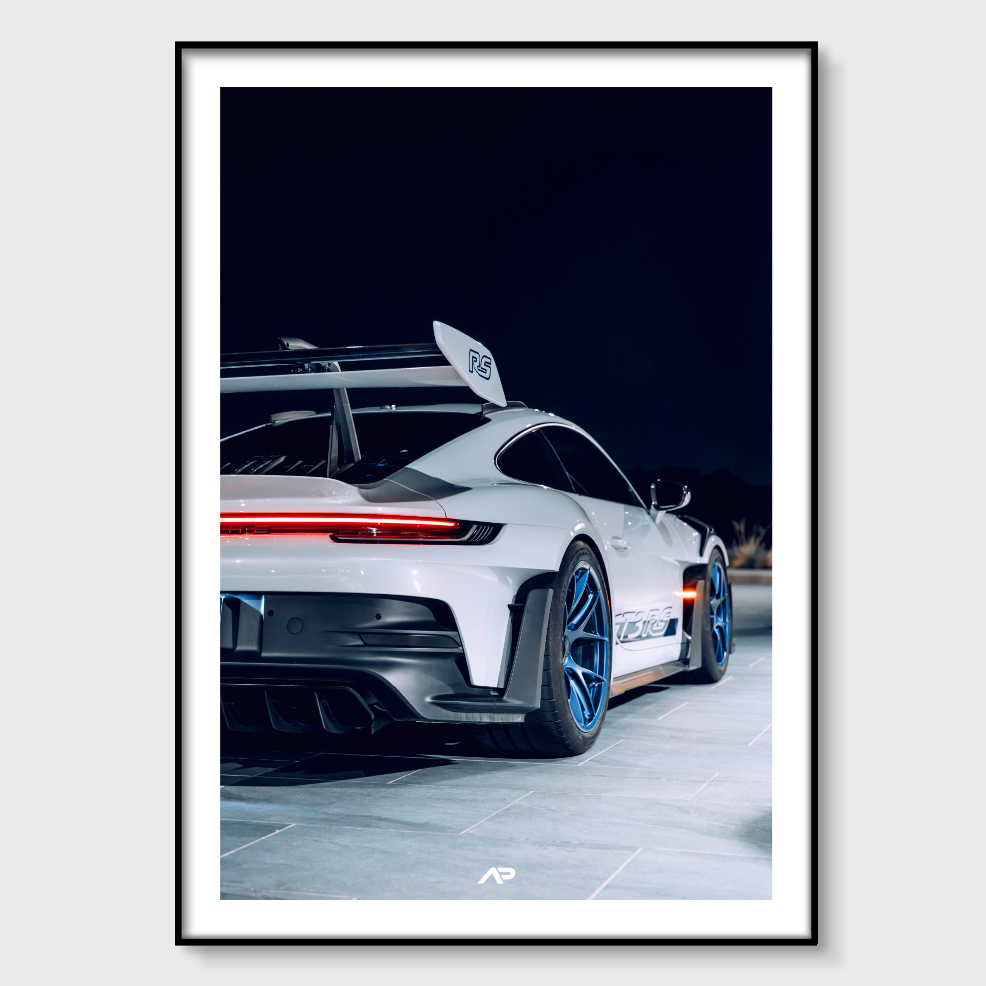 Ice Grey RS Close Up